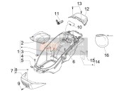 Alloggiamento del casco - Sotto la sella