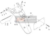 Capot arrière - Garde anti-éclaboussures