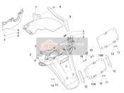 Capot arrière - Garde anti-éclaboussures