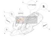 656889, Vespa Lxv Mudguard Label, Piaggio, 2