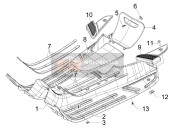 Couverture centrale - Repose-pieds