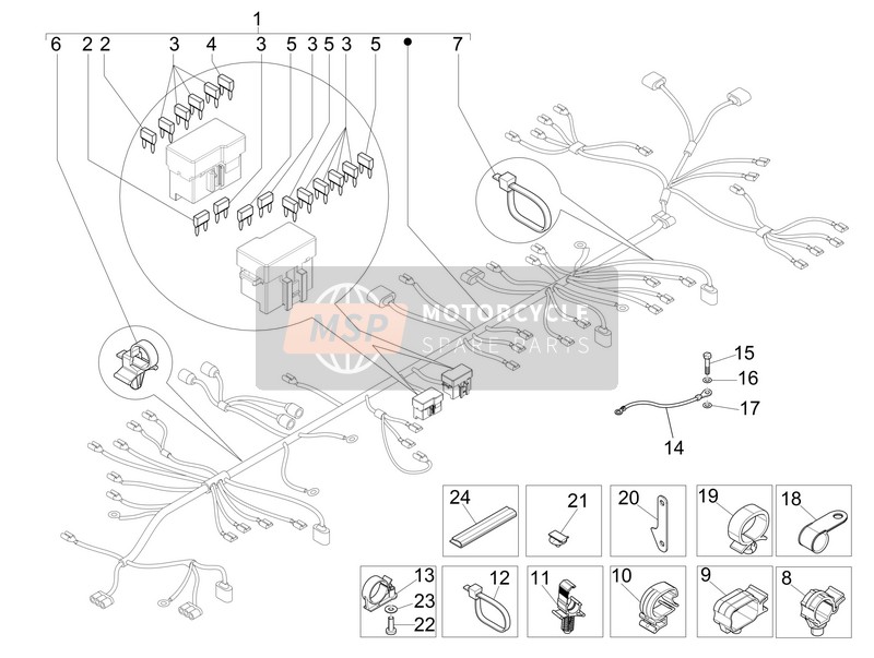 582153, Collier, Piaggio, 2