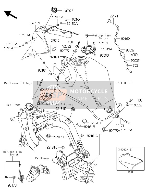 Kawasaki ER-6F 2015 Depósito de combustible para un 2015 Kawasaki ER-6F