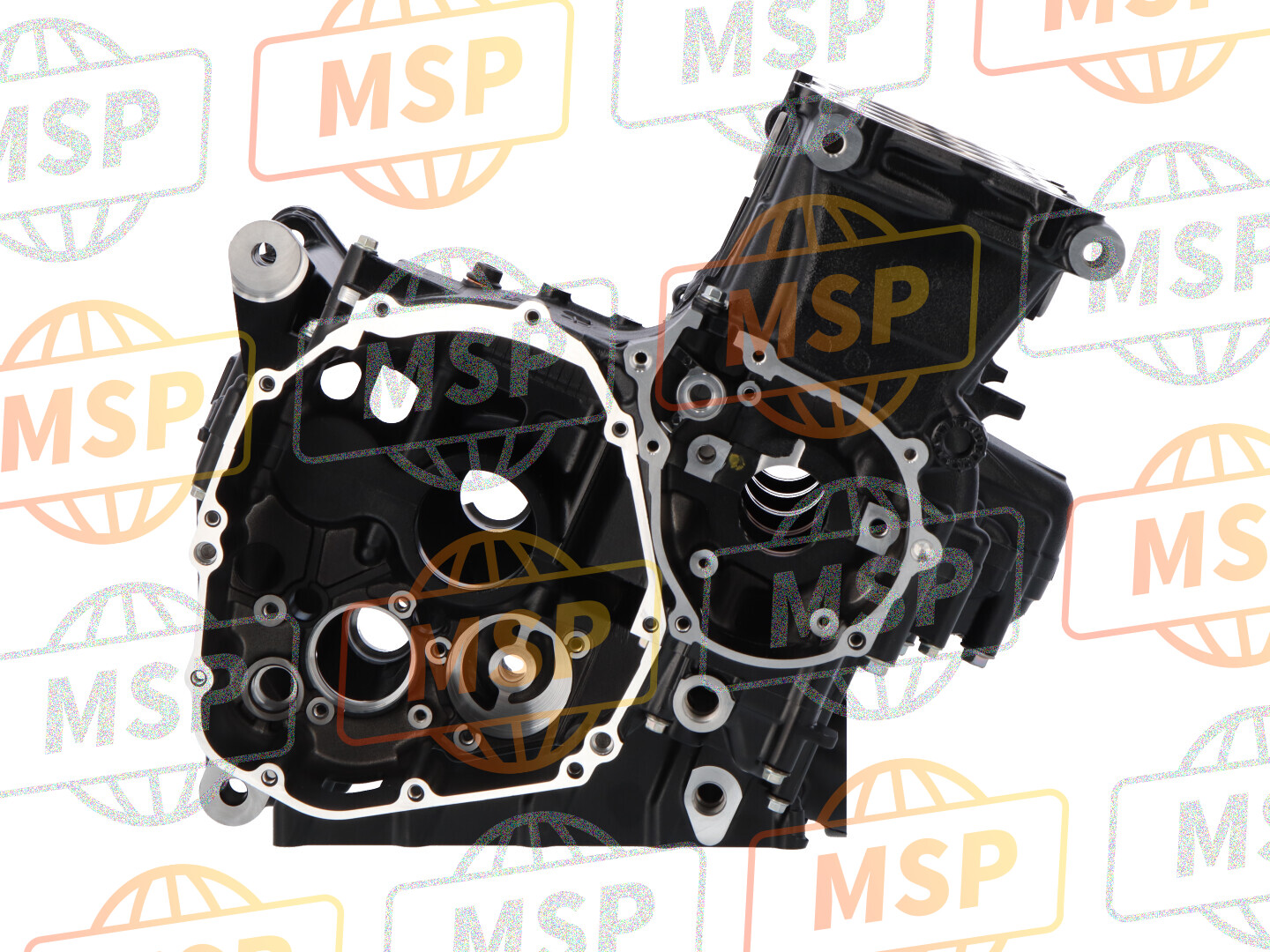 1130104840, Crankcase Set, Suzuki, 3